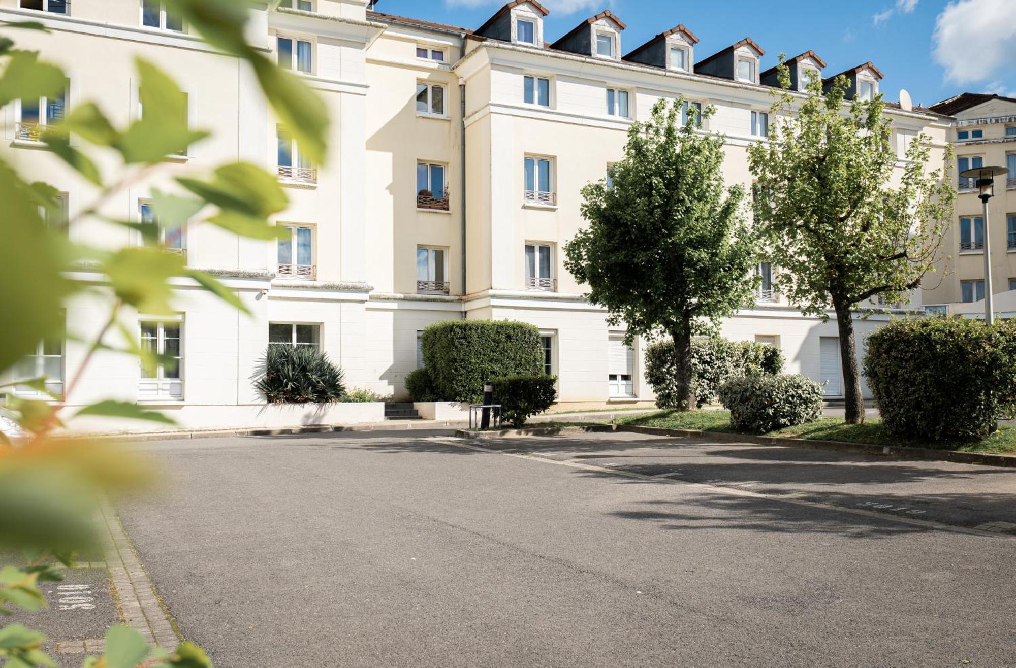 Cosy Appartement - 4 Personnes - Disneyland & Paris Бюссі-Сен-Жорж Екстер'єр фото